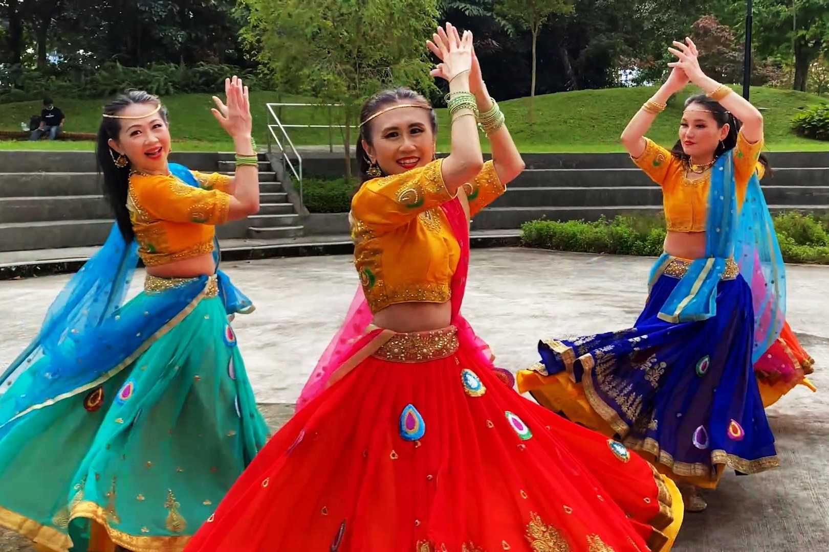 白世音文化艺术呈献群舞 印度舞祝福